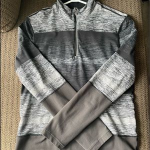 3/40$πMen's L Lululemon shirt